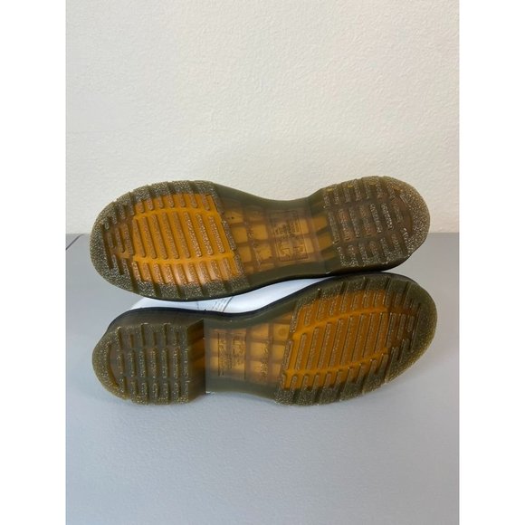 Doc Marten's Dr. Marten's women's US 8 softy T white lace up combat boots - Picture 5 of 7